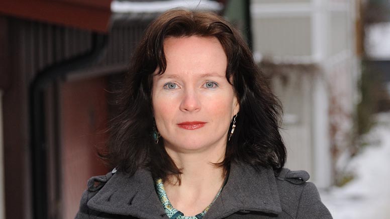 Stine Kühle-Hansen går bak ord og bilder